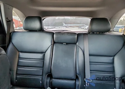 2017 Kia Sorento Ex z USA, uszkodzony, nr VIN 5XYPHDA53HG225723